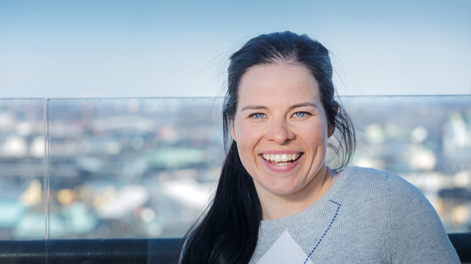 Krista Pärmäkoski Hyvien tapojen lähettilääksi Krista Pärmäkoski Hyvien tapojen lähettilääksi